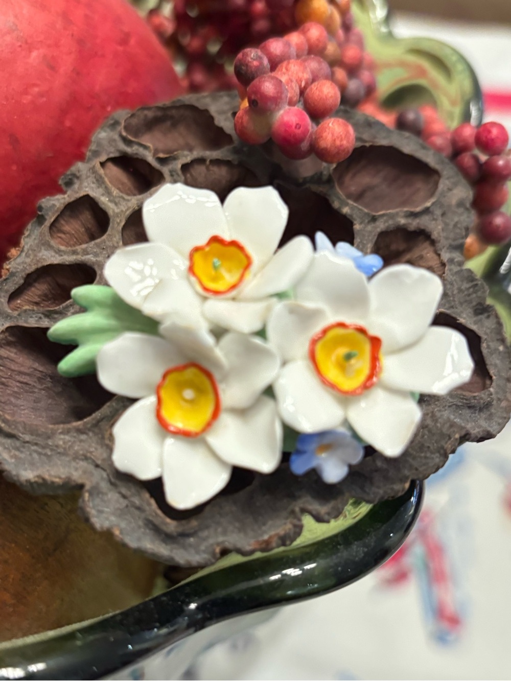 Vintage Denton China White & Yellow Daffodil Brooch